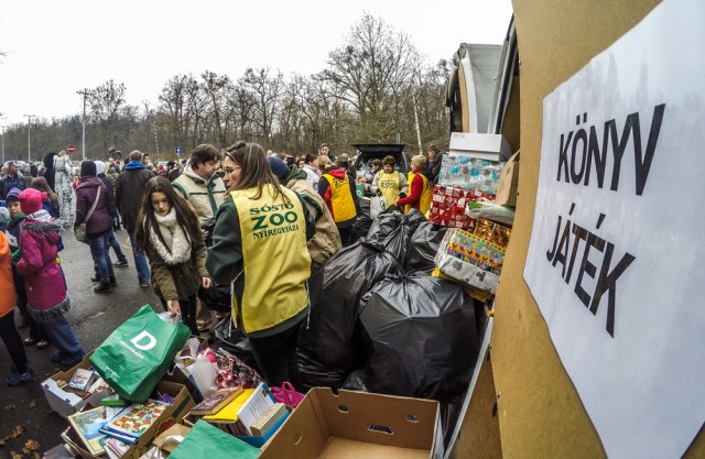 Idén is lesz 100Ft-os nap